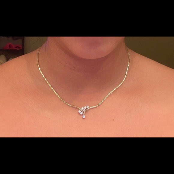 18k solid gold and Diamond necklace - Picture 4 of 6